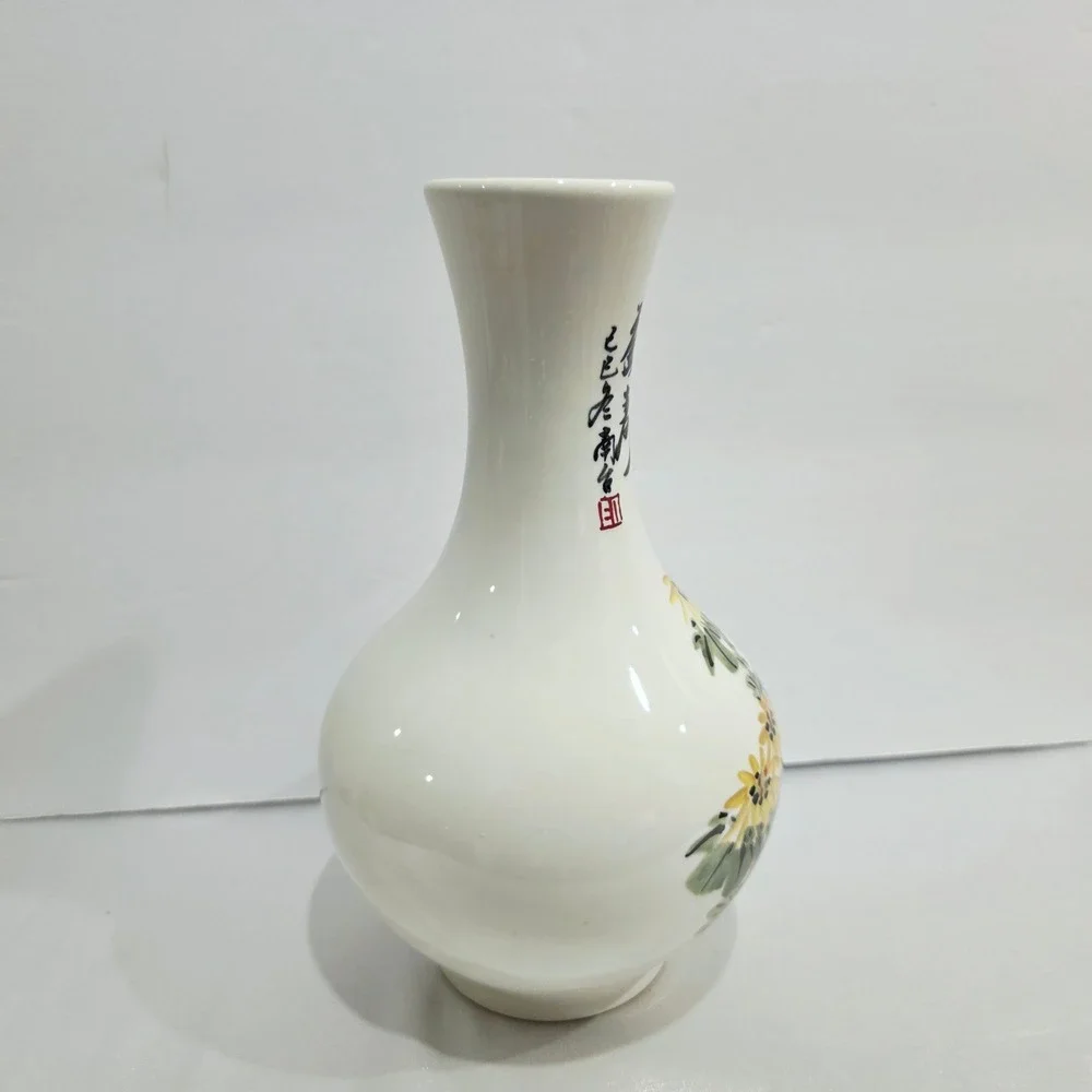 Japanese Porcelain Bud Vase White Yellow Chrysanthemum Floral‎ Calligraphy 7